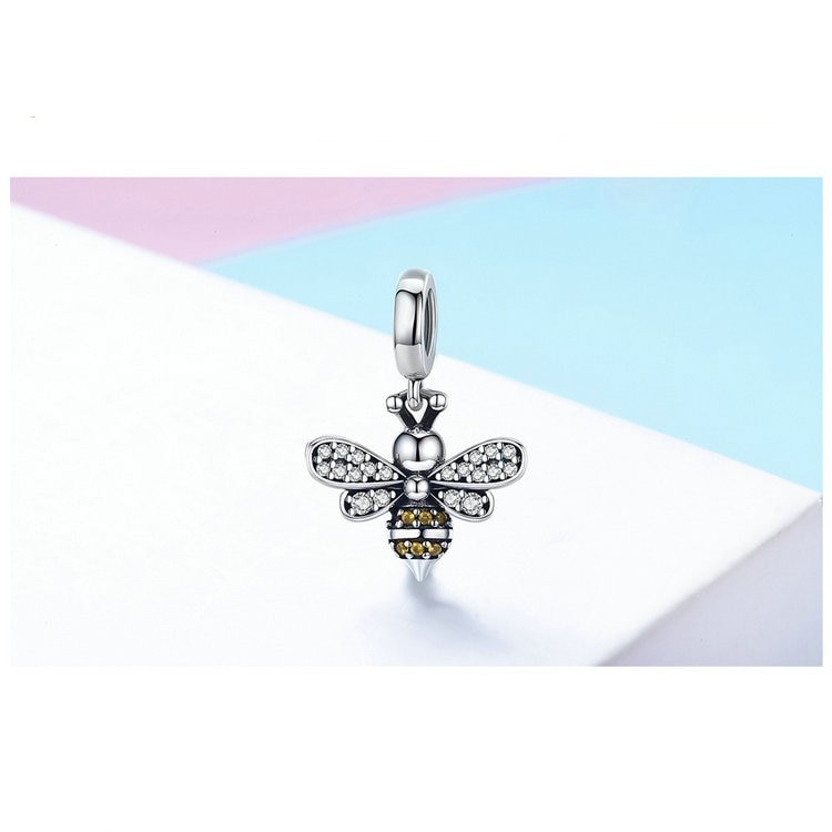 Shiny Crystal Bee Bracelet Charm