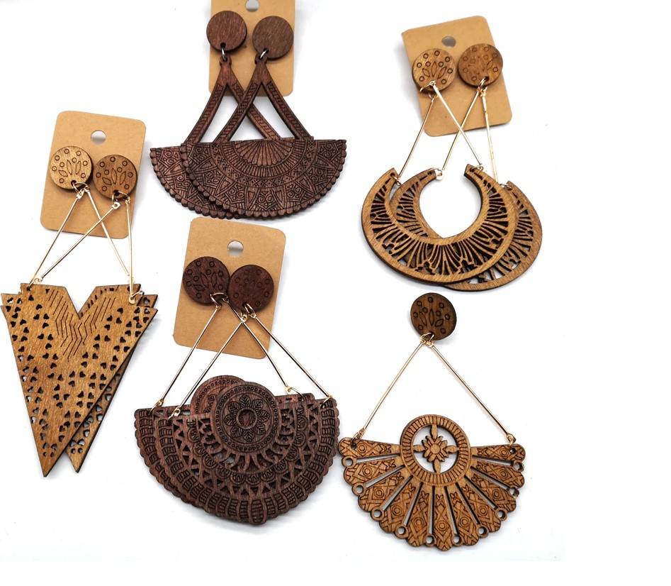 Women's Wooden Handmade Earrings Set