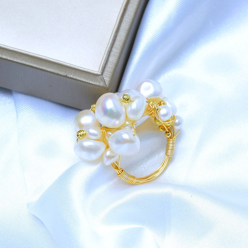 Women's Big Ring with Natural Pearls