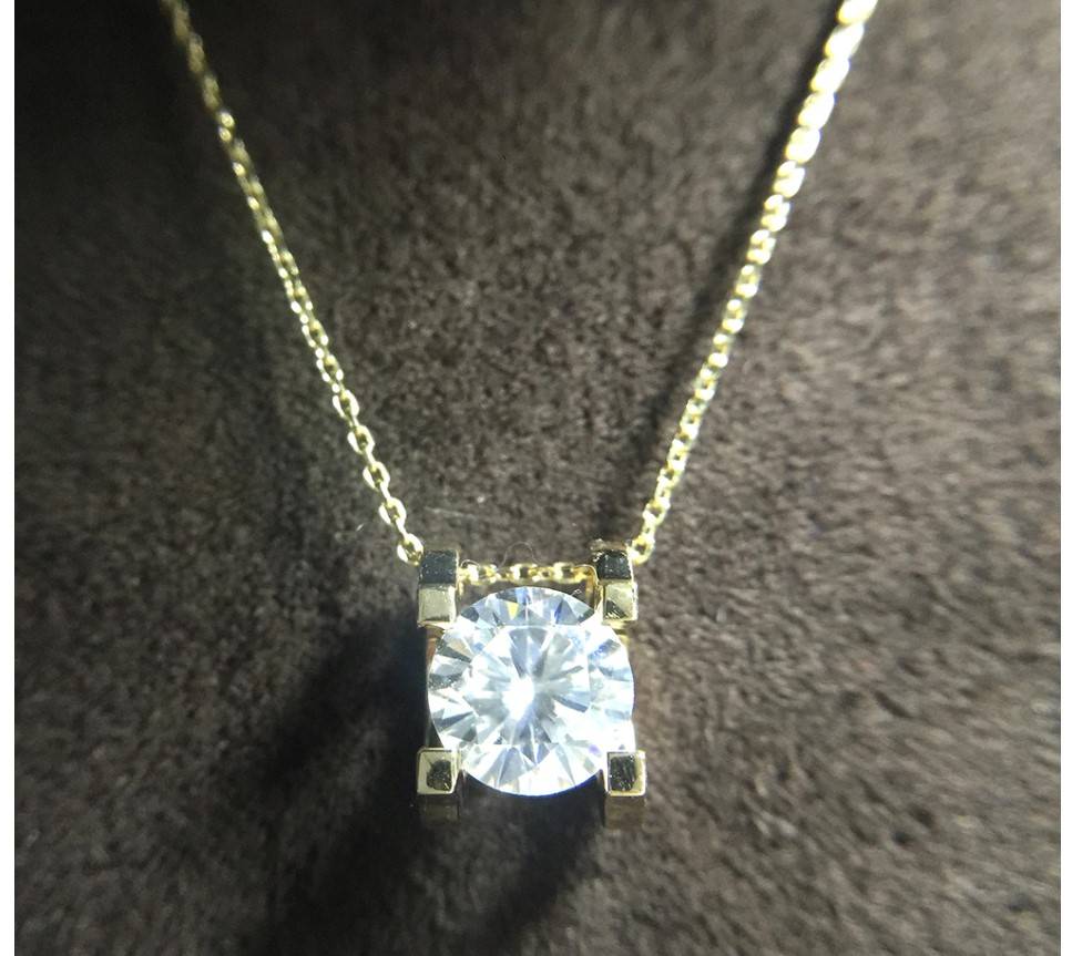 Women's 14K Gold Moissanite Necklace