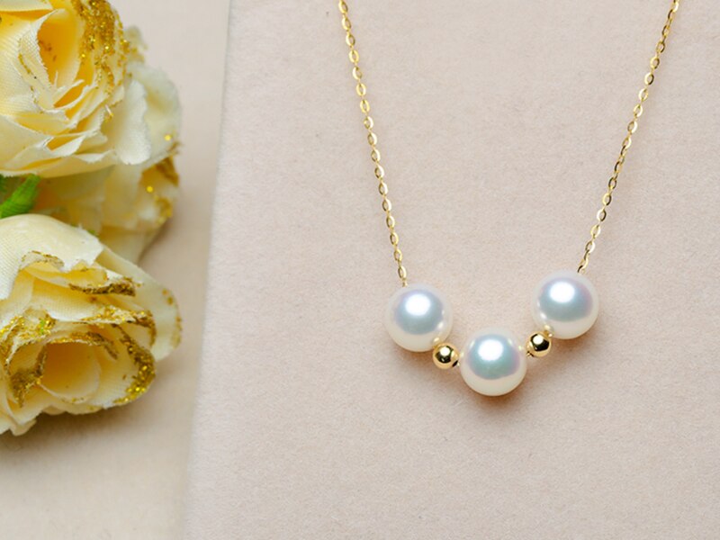 Classic Pearls Choker for Women